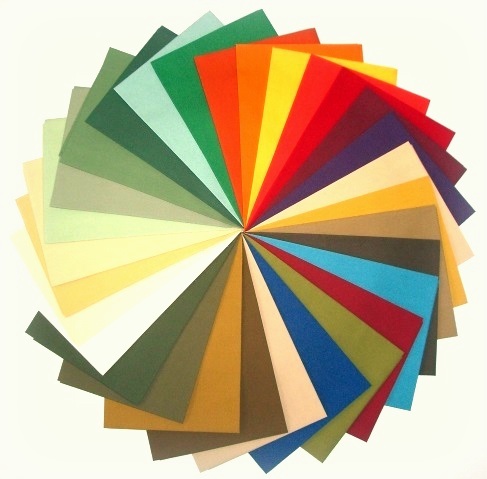 パーソナルカラー秋の色布。黄みがかって濃くくすんだ色